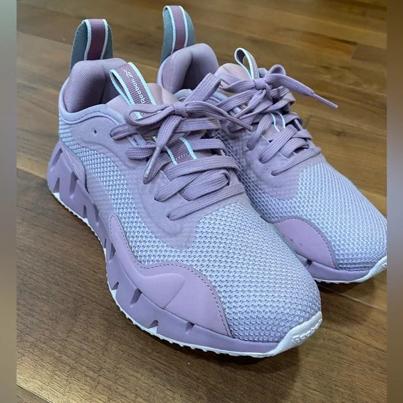 Women’s Reebok Running Shoes - Picture 4 of 9